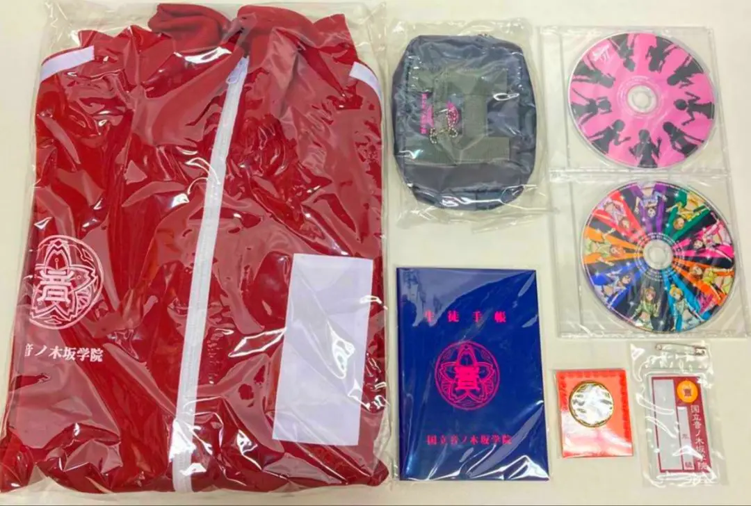 未使用 ラブライブ！ μ's 音ノ木坂学院 体験入学セット Amazon.co.jp: 音ノ木坂学院体験入学セット ラブライブ！4th