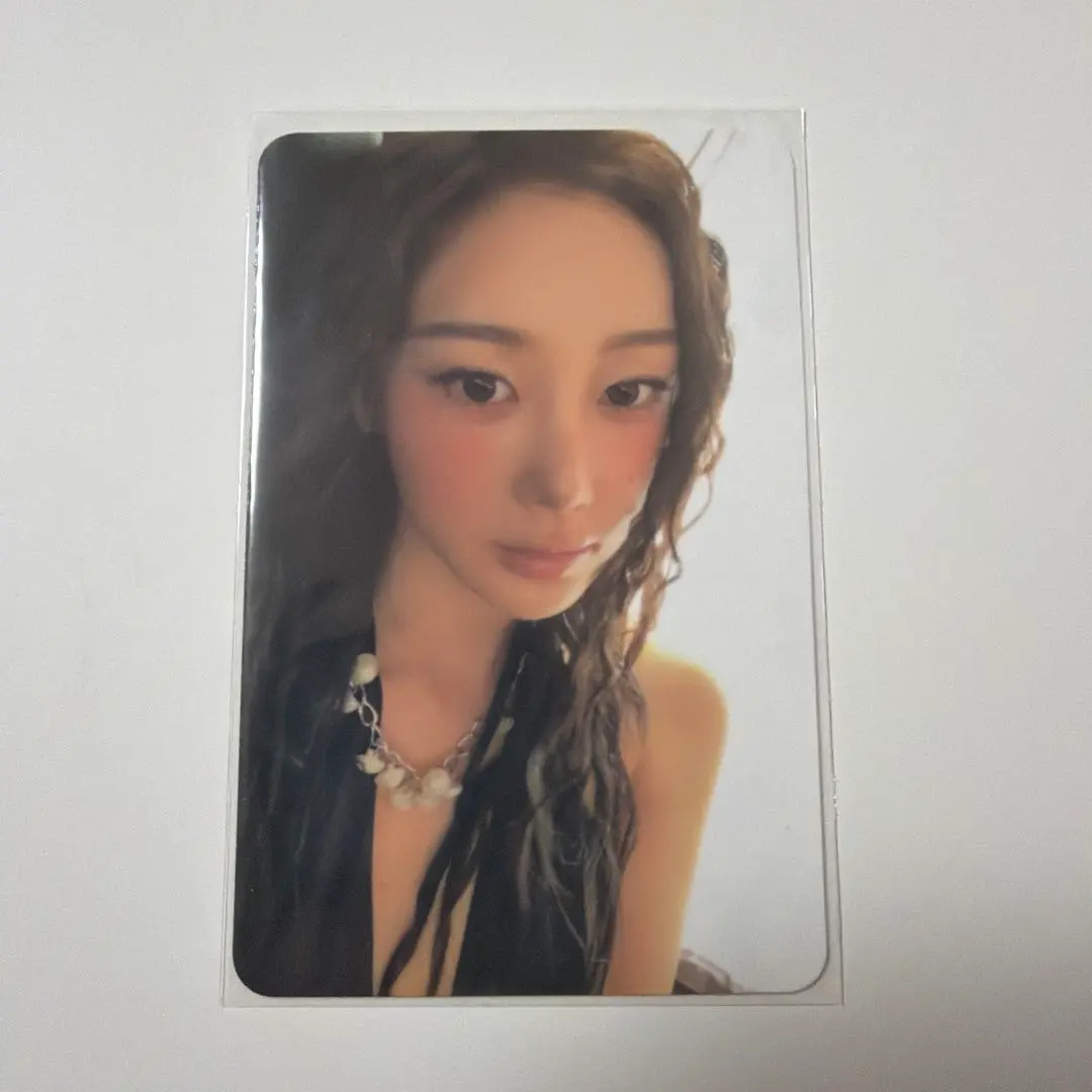 Thumbnail of aespa Rich Man Giselle Inclusion Trading Card