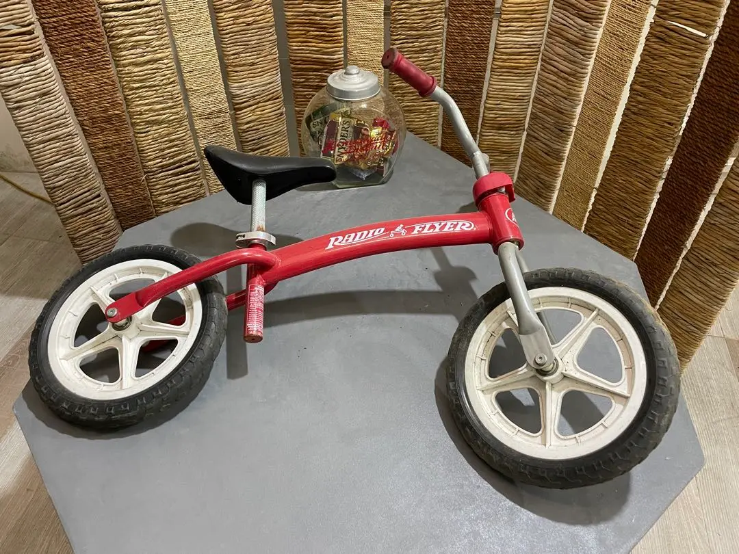 2025年最新】ラジオフライ バランスバイクの人気アイテム - メルカリ