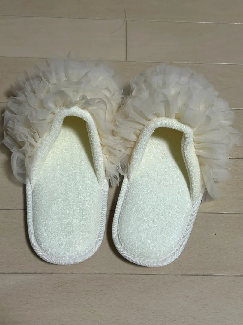 【新品】室內拖鞋 附蕾絲邊 26cm 的縮圖