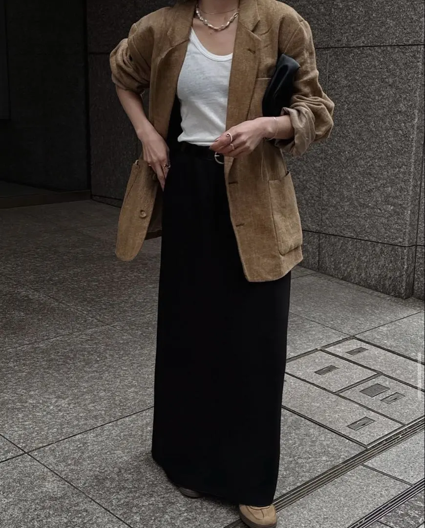 ETRE TOKYO 售罄款 センターシームI字裙 長裙 S 的縮圖