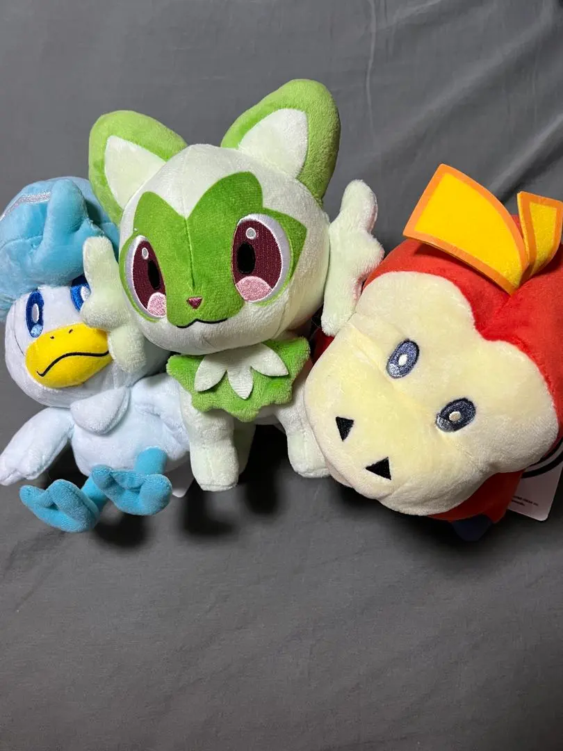 【降價】寶可夢中心原創 玩偶 新葉喵 呆火鱷 潤水鴨 的縮圖