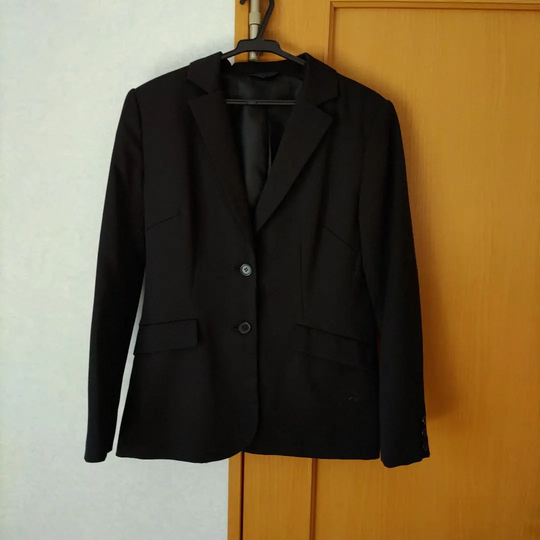 Thumbnail of Black tailored jacket