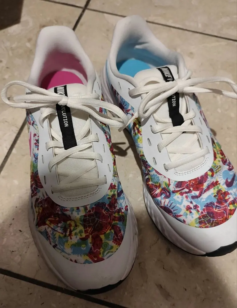 2025年最新】うさぎと亀 nikeの人気アイテム - メルカリ