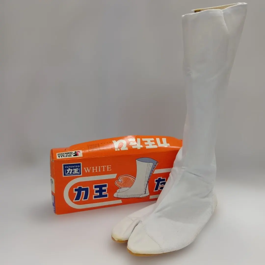 Thumbnail of New Riki-Oh White Jikatabi Work Boots, 15 Clasp, Synthetic Fiber, Size: 23cm, Discoloration, Bargain Price