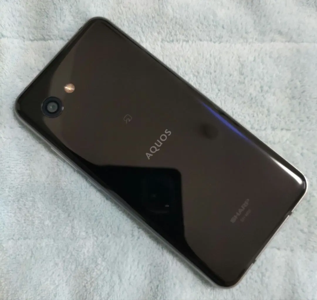 SHARP - 新品未開封 SHARP AQUOS R2 compact SH-M09 ブラック Amazon.co.jp: シャープ(SHARP) AQUOS R2 compact SH-M09
