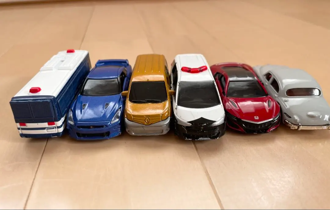 Thumbnail of Tomica diecast car set of 6, bulk sale
