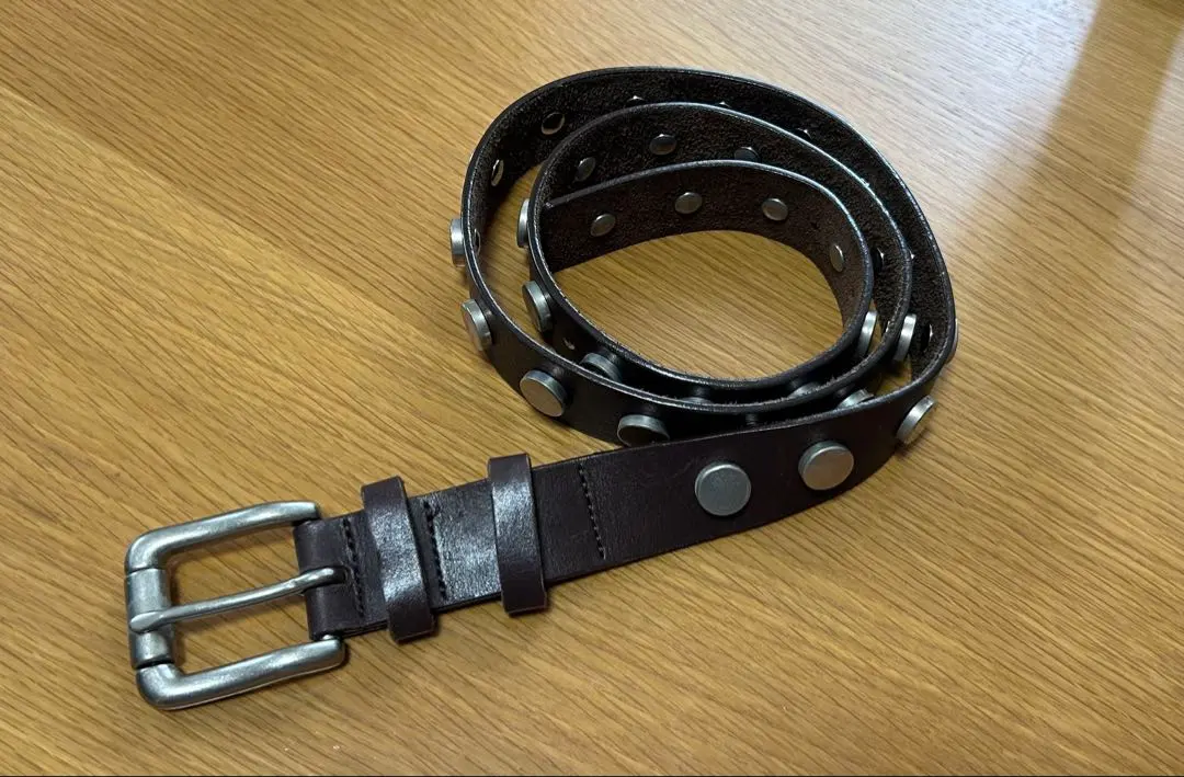 ☆稀有☆ 4298 静佳小室 真皮 皮帶 附鉚釘 的縮圖