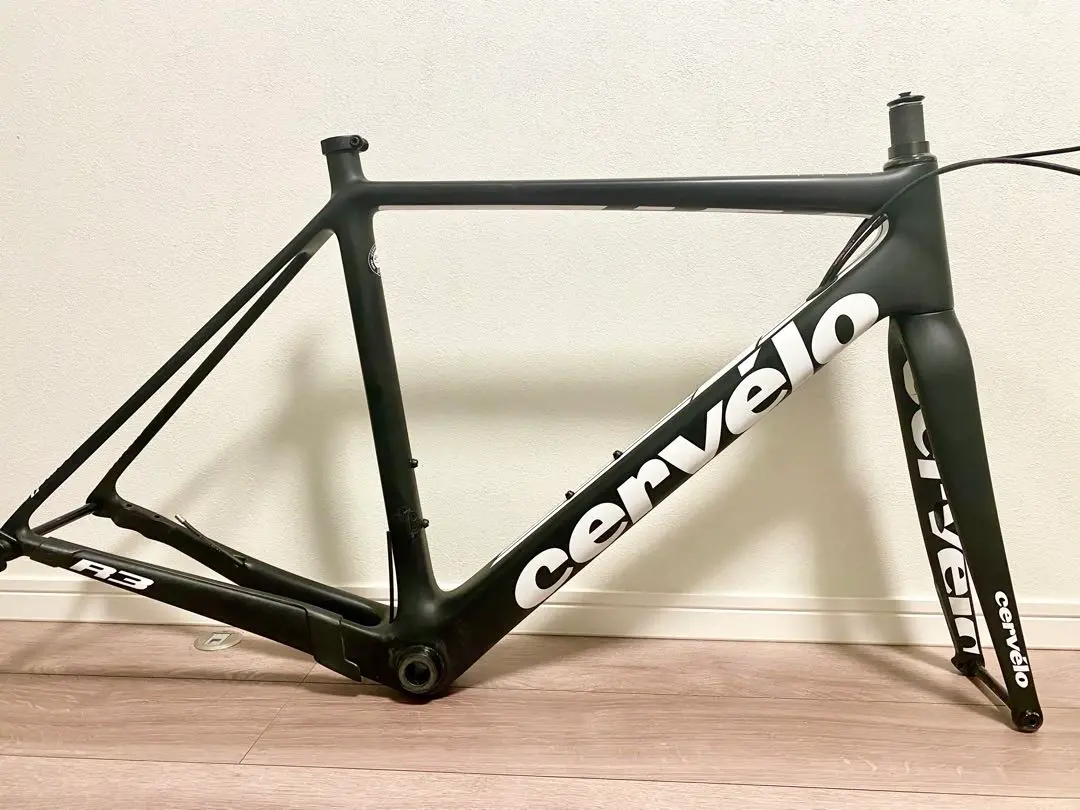 未使用・引き取り限定】CERVELO R3 ULTEGRA