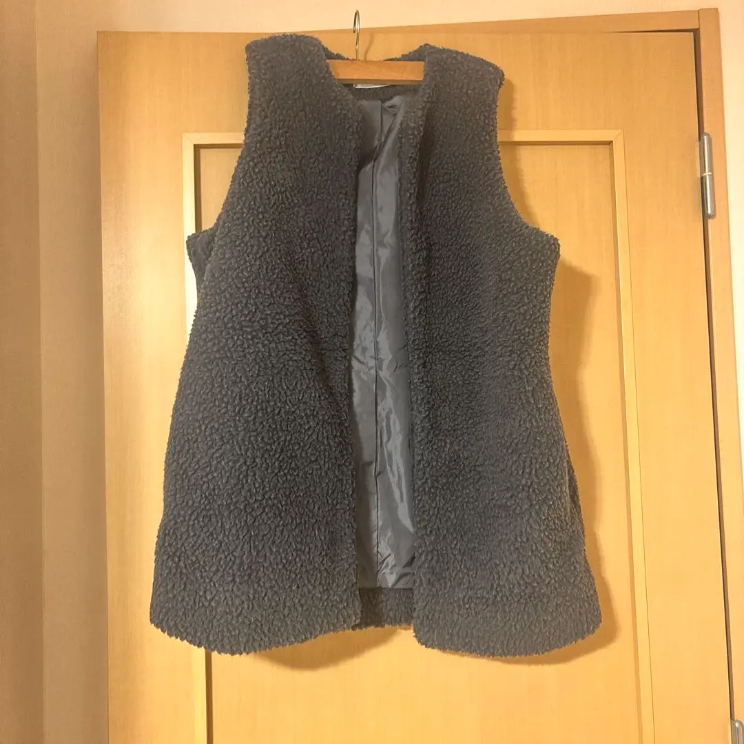 Thumbnail of Gray fleece vest