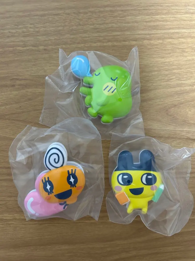 Thumbnail of Tamagotchi Hasamun Desu (Clip-On) - Kuchipatchi, Mametchi, Memetchi Set
