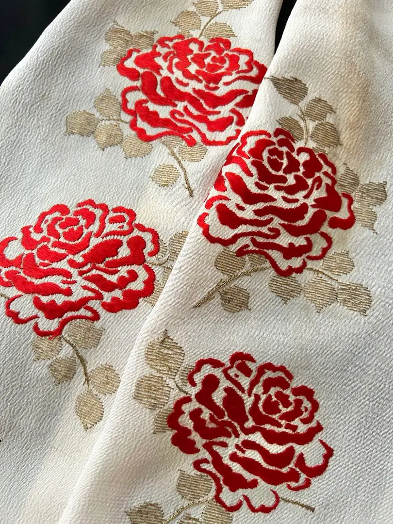 古董刺繡半衿 縐綢 薔薇 手工刺繡 的縮圖