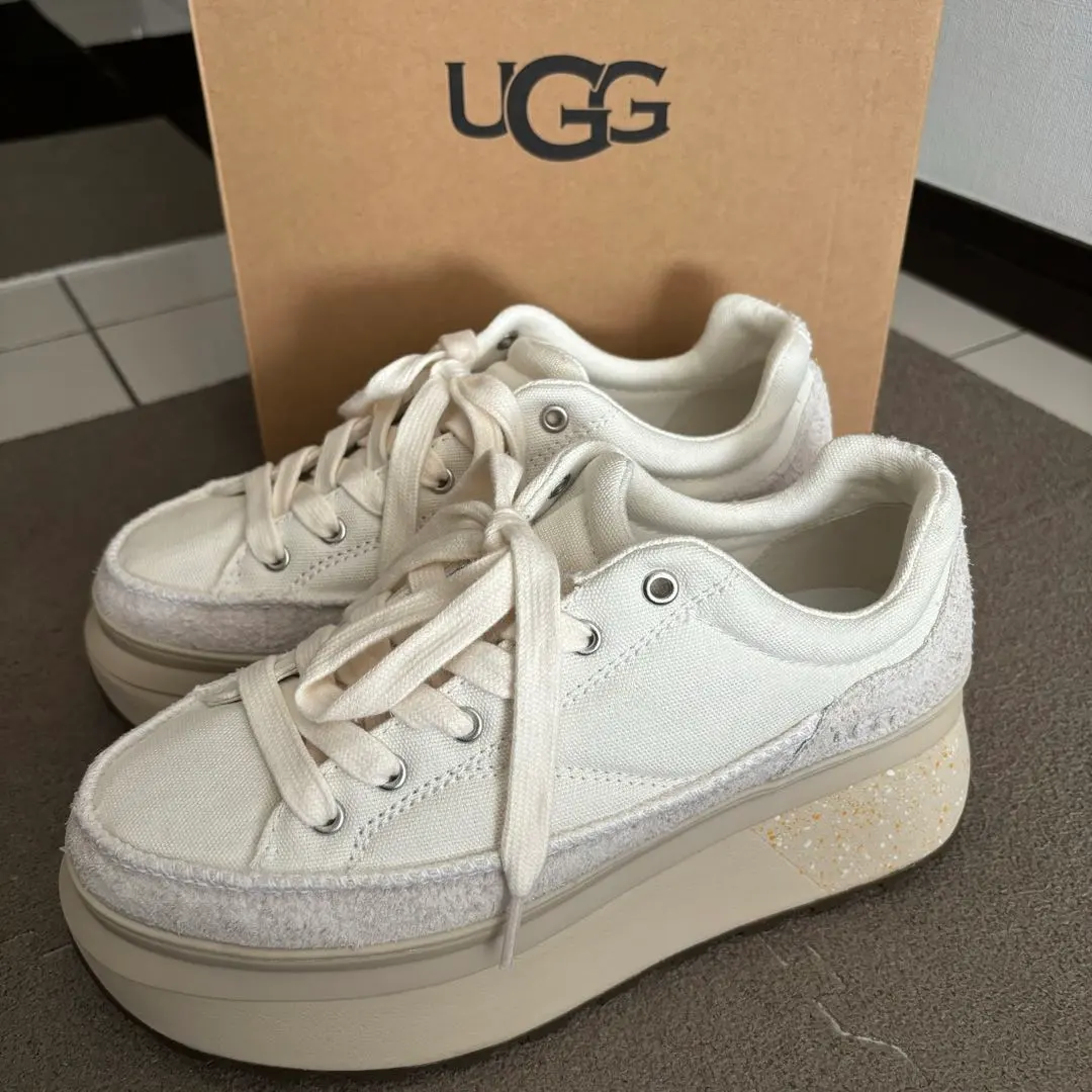 2025年最新】UGG厚底スニーカー マリンの人気アイテム - メルカリ