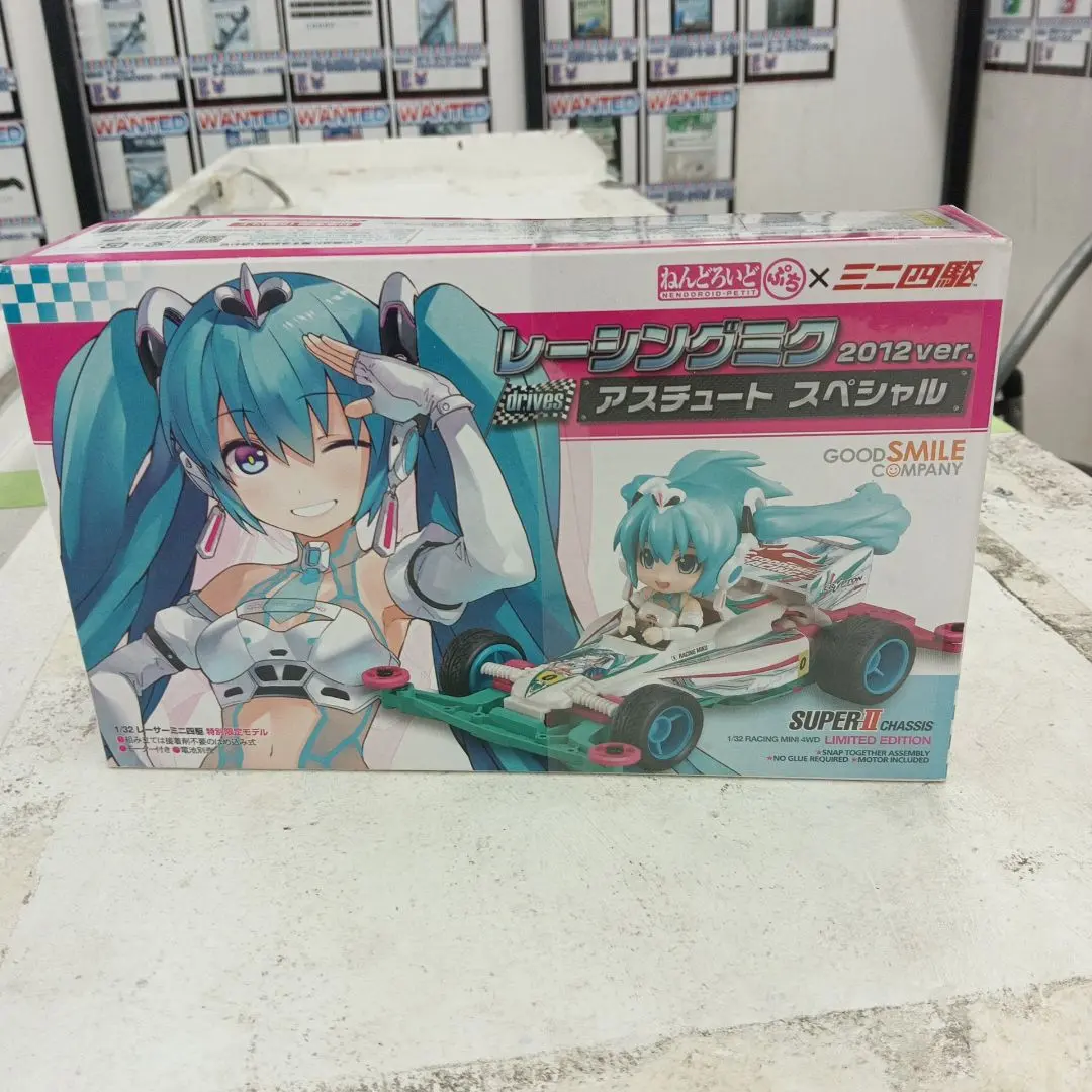 【激レア】 ミニ四駆 レーシングミク 2012ver アスチュート スペシャル 激レア】 ミニ四駆 レーシングミク 2012ver アスチュート