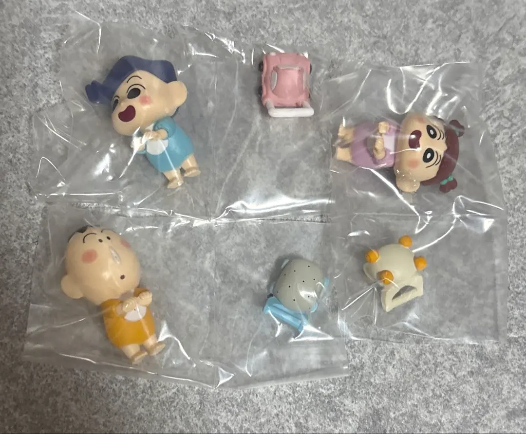 Thumbnail of Crayon Shin-chan: Strolling Toddler - 3 Piece Set