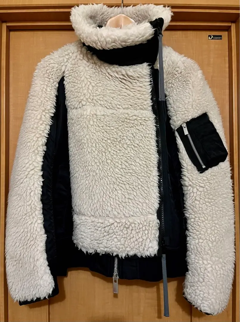 ジャケット・アウター sacai Faux Shearling x Padded Blouson FW24P_SACAI_FAUXSHEARLINGXNYLO