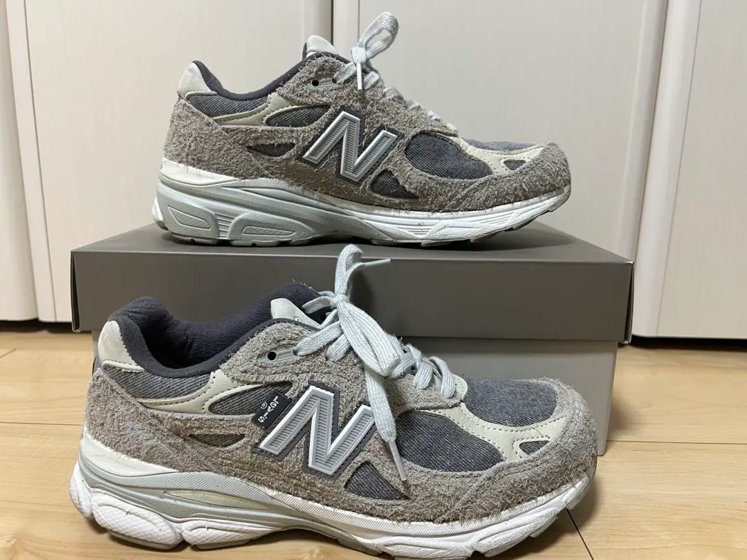 大幅値下ニューバランス 990V3 　Levi'sコラボ　スニーカー　New 大幅値下ニューバランス 990V3 Levi´sコラボ スニーカー New