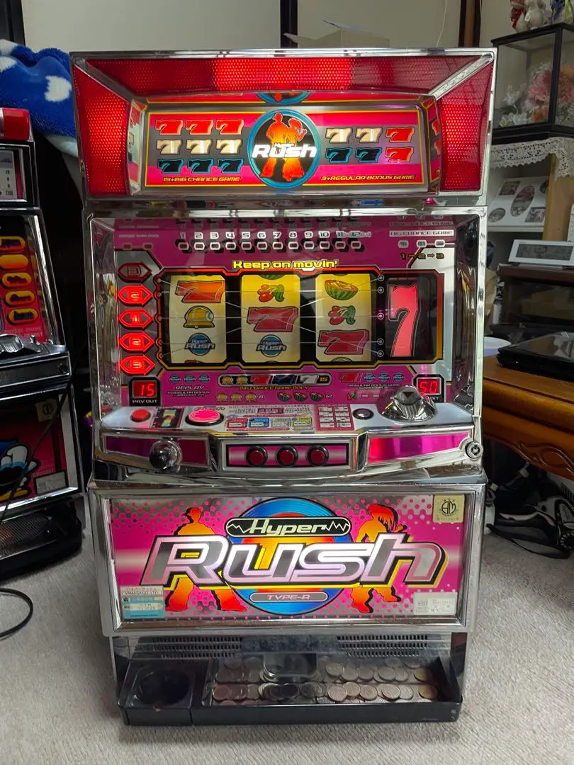山佐「ハイパーラッシュ」の筺体＆スペック＆情報 - pachinko's blog