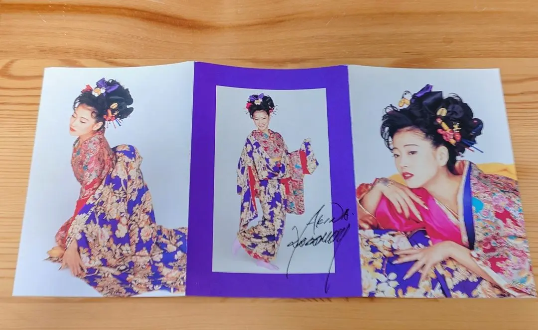 Thumbnail of Akina Nakamori "Uta Hime" Album Postcard