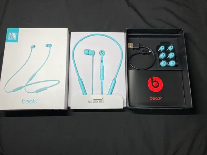 ヘッドホン Beats by Dr Dre BEATSX SKY BLUE Amazon.com: Beats by Dr. Dre BeatsX Wireless In-Ear