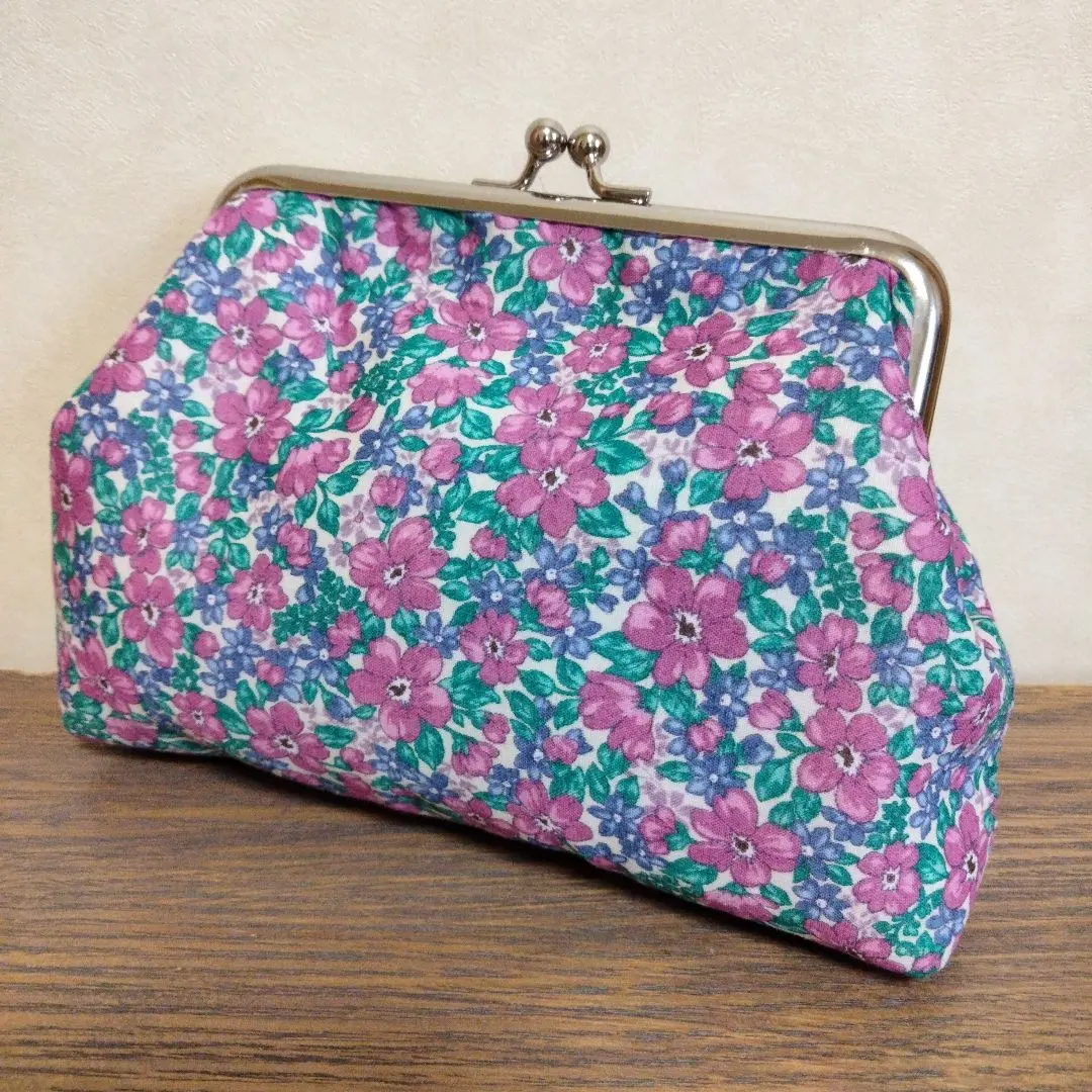 Thumbnail of Gama-guchi pouch (14cm clasp) Floral pattern, Pink