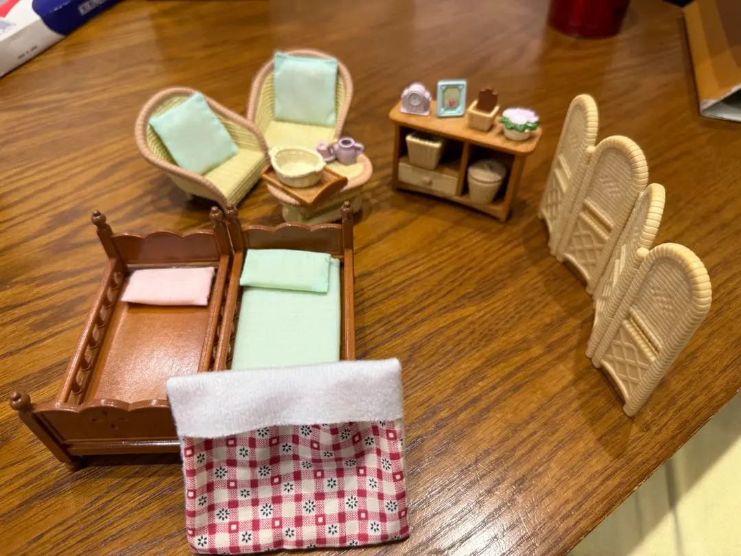 森林家族 客廳家具組 的縮圖