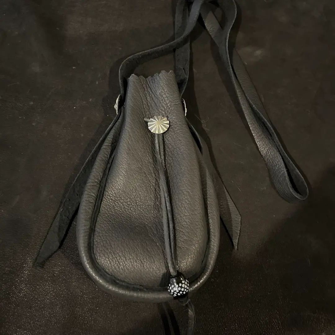 wingrock  ウイングロック  ウィングロック  ショルダーバッグ　黒 ウイングロック ショルダーバッグ WINGROCK ブラック赤富士屋