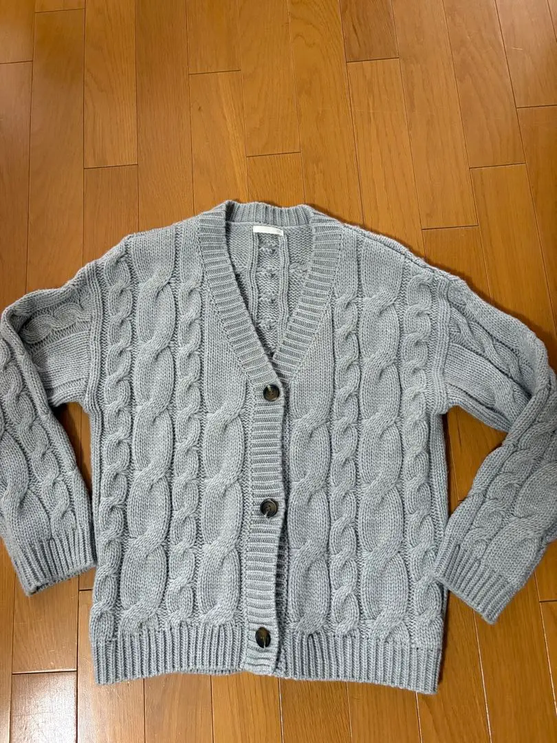 Thumbnail of GU Gray Cable Knit Cardigan 150