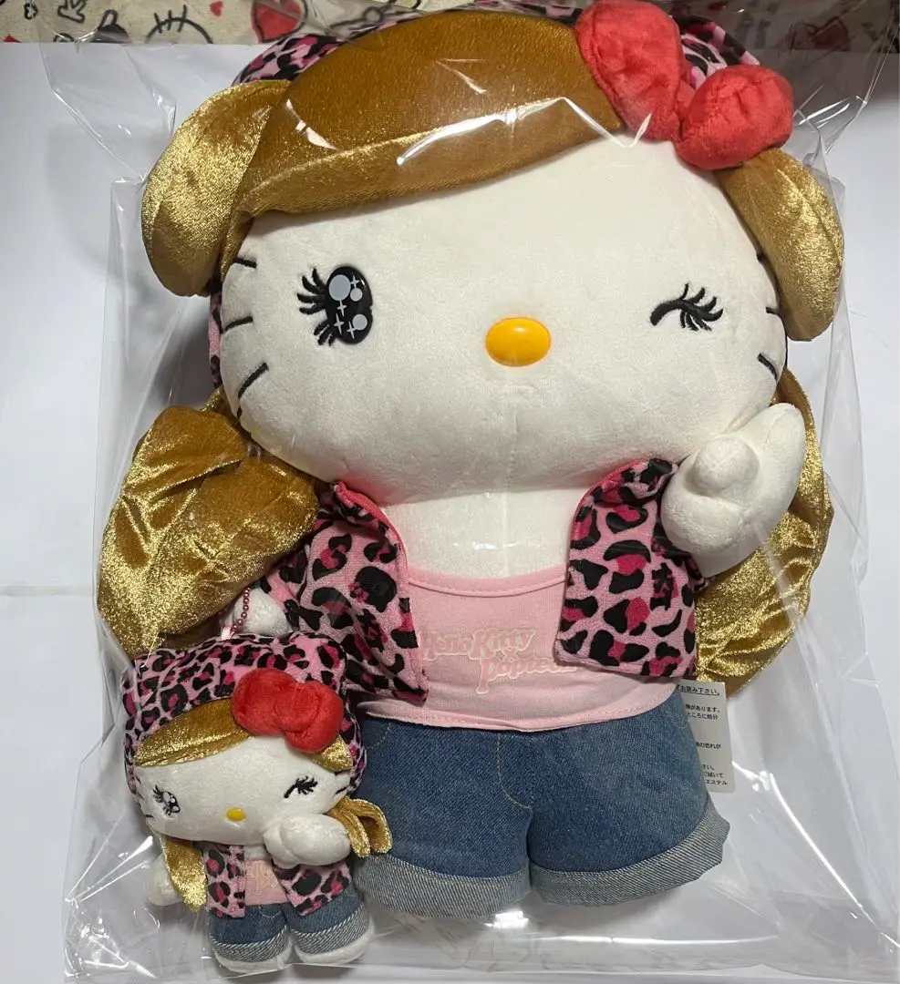 ハローキティ×ポップティーン コラボぬいぐるみ 2個セット 楽天市場】ハローキティ ぬいぐるみ Sサイズ ほわほわ 143037