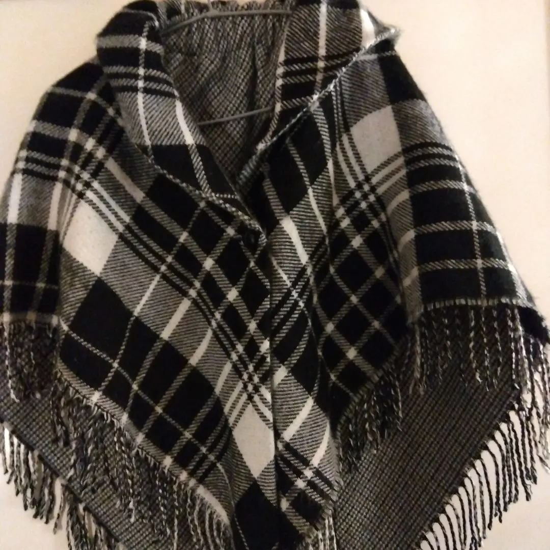 Thumbnail of ✱Beautiful Condition✱ Check Pattern Fringe Poncho Reversible Free Size