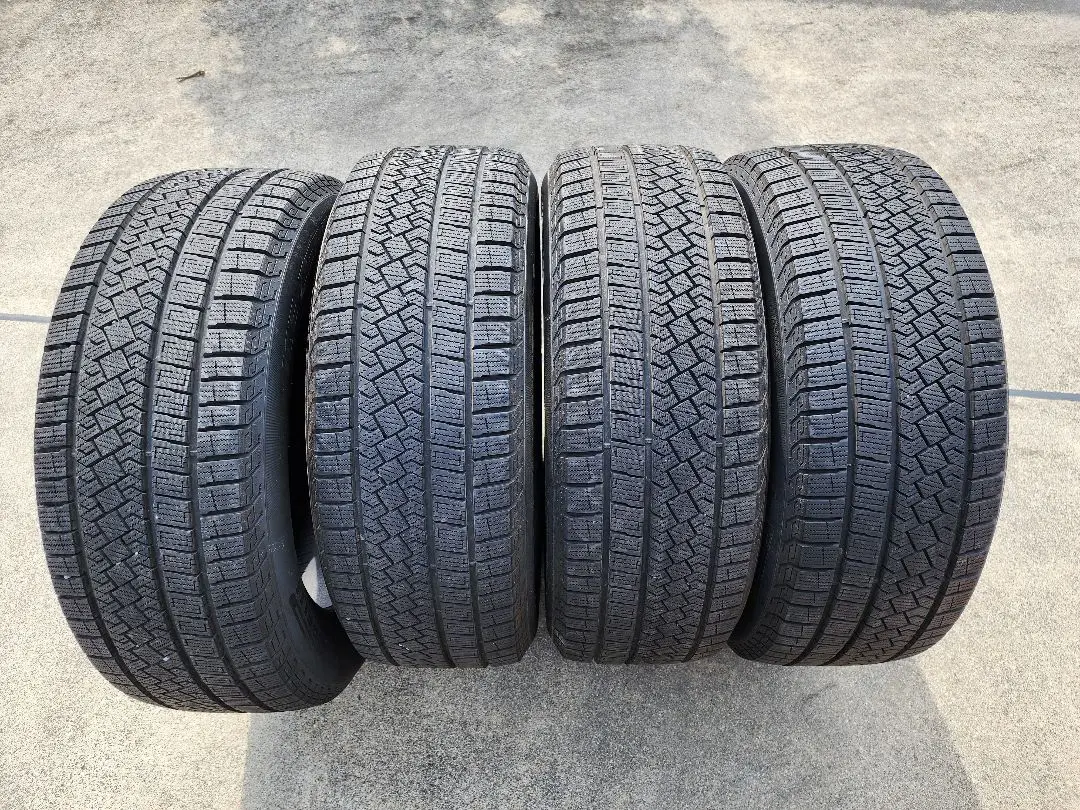 中古スタッドレス　新品同様235/55R19　4本　CX60、CX80等 2025年最新】cx60 スタッドレスの人気アイテム - メルカリ