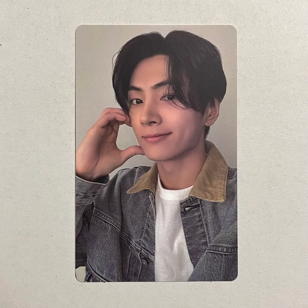 Thumbnail of ENHYPEN sticker Jay