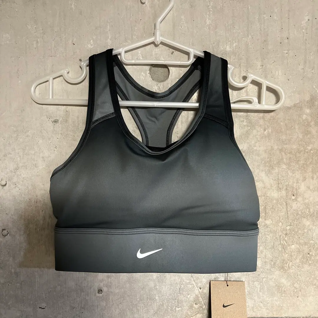 NIKE ナイキ　リメイク　チューブトップ NIKE リメイク チューブトップ タンクトップ - メルカリ