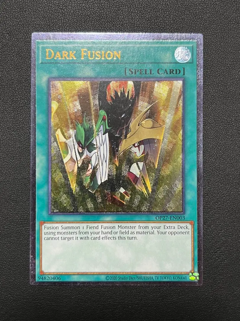 遊戯王　EU版　ダーク・フュージョン　アルティメットレア Amazon.co.jp: ダーク・フュージョン/Dark Fusion 英語版遊戯王