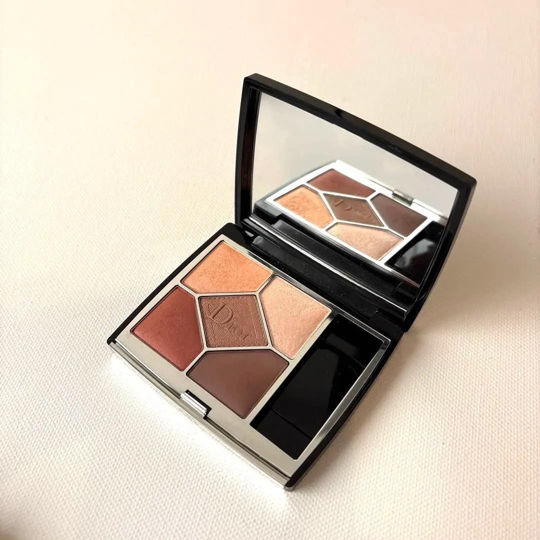 2025年最新】dior サンククルール プラムチュチュの人気アイテム