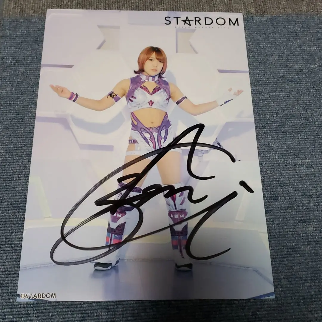スターダム　激レアポートレート 51cIxjRgZ8L._UF350,350_QL50_.jpg
