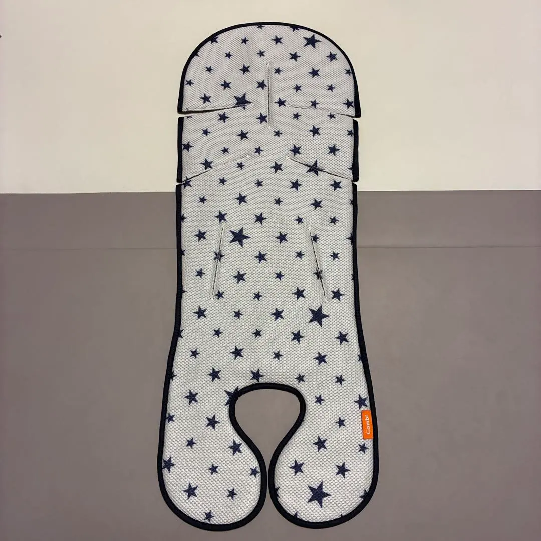 康貝 紗羅紗亞透氣座墊α 的縮圖