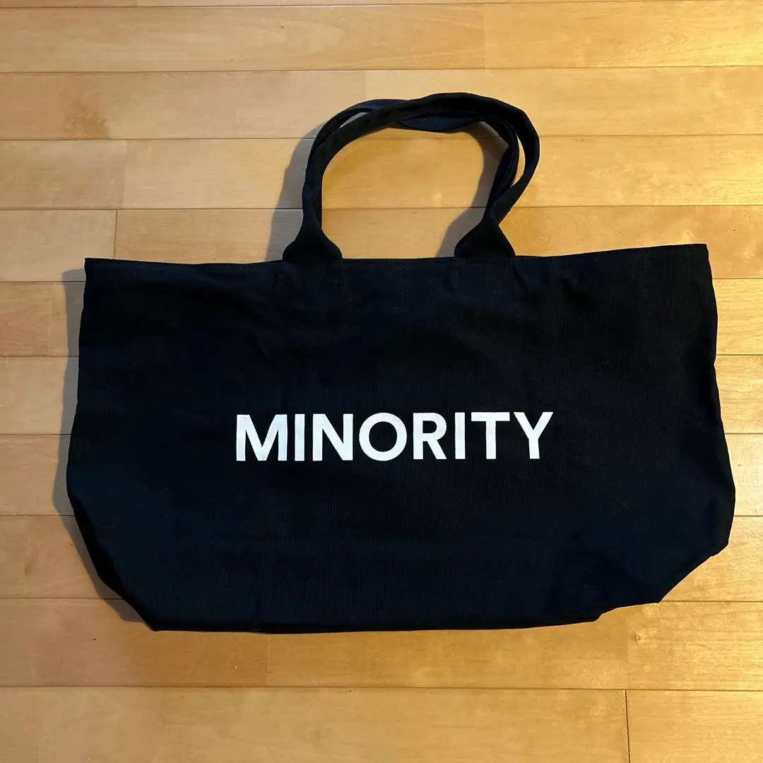 【超美品】 サカナクション M/M トートバッグ 2019 M/M TOTE BAG 2024 ¥5,500 2019年に販売したM/M TOTE BAGが生地