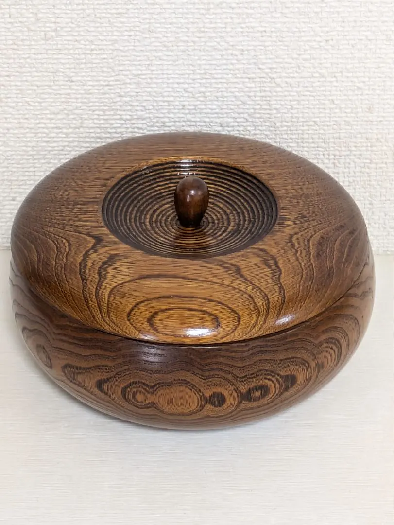 Thumbnail of Covered Confectionery Container, 6 sun (approx. 18cm), Natural Wood, Hollowed Out, Fuki Urushi Lacquer, Unused, Boxed