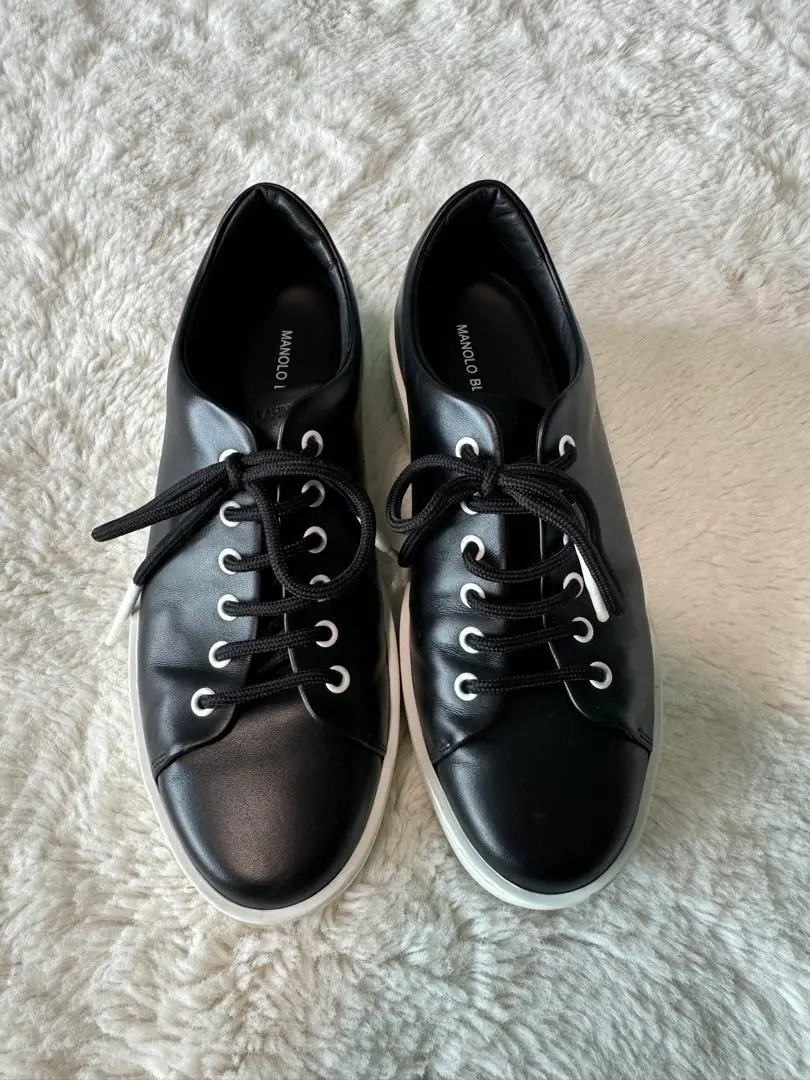 Manolo Blahnik＊SEMANADA ローカット レザースニーカー＊送料込 Manolo Blahnik＊SEMANADA ローカット レザースニーカー＊送料込