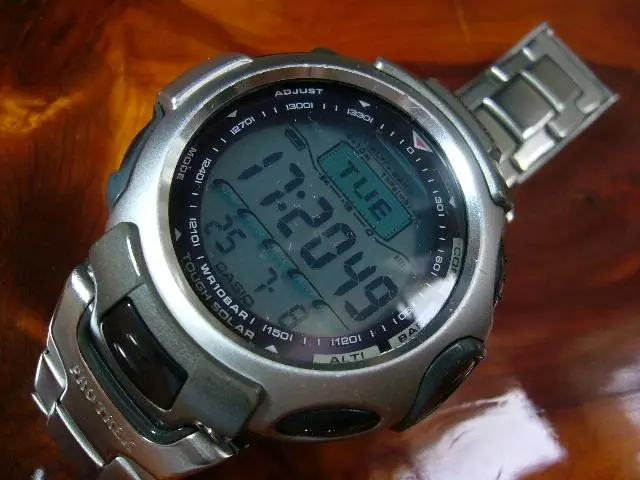 CASIO プロトレック PRG-50 チタンブレス  ソーラー腕時計 CASIO PROTREK PRG-50 カシオ プロトレック チタンバンド