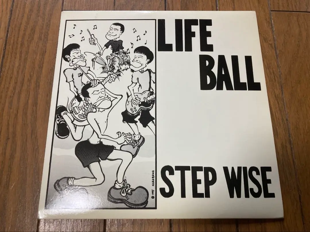 LPレコード　12インチ　LIFE BALL/STEP WISE Amazon.co.jp: STEP WISE: ミュージック