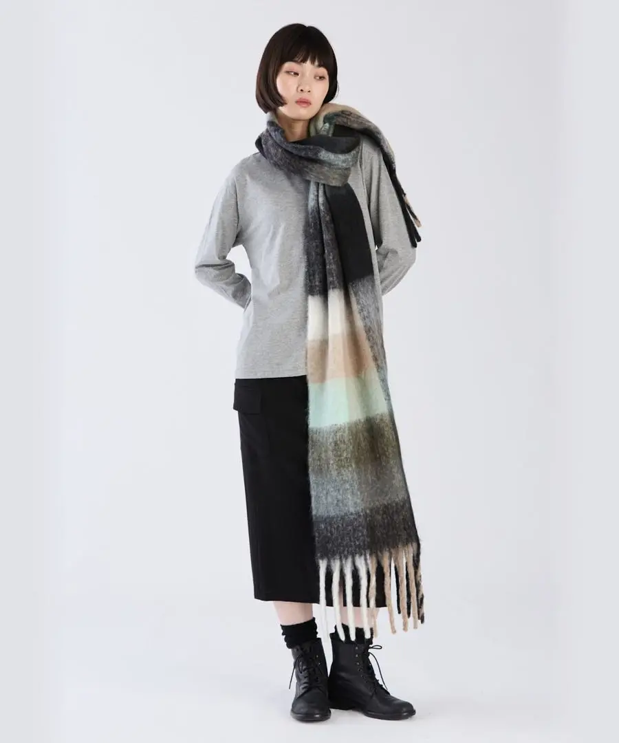 to b. by agnès b. グレー カシミヤマフラー フリンジ付き 2025年最新】トゥービーバイアニエスベー レディース マフラーの