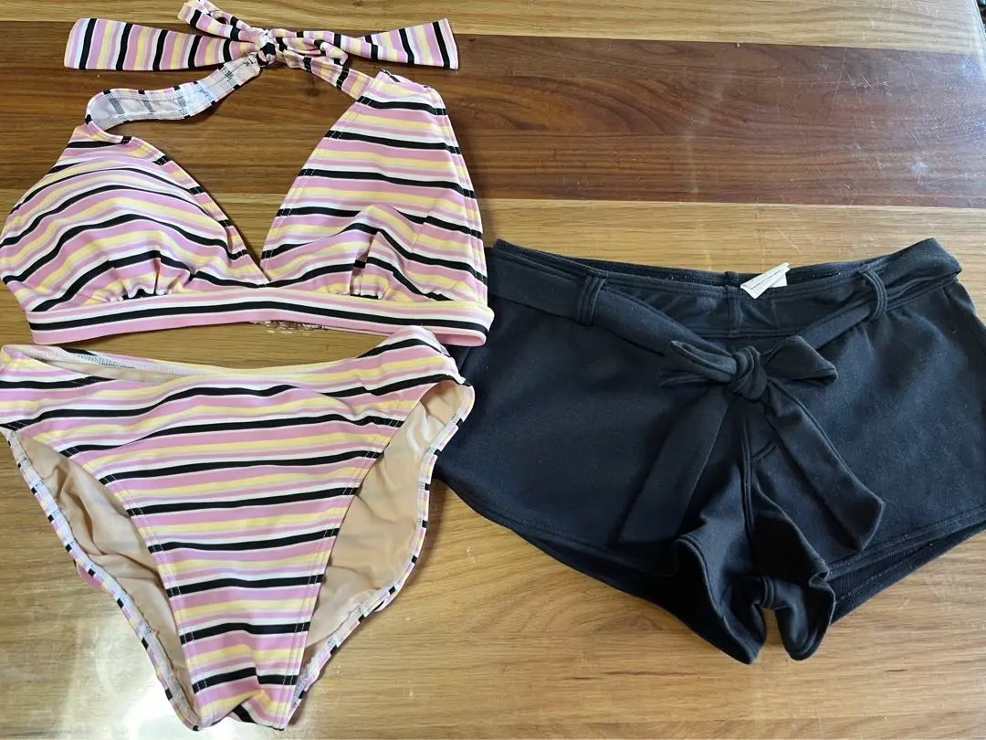 フェリシモ　水着　新品未使用 xsfwo02j2_main.jpg