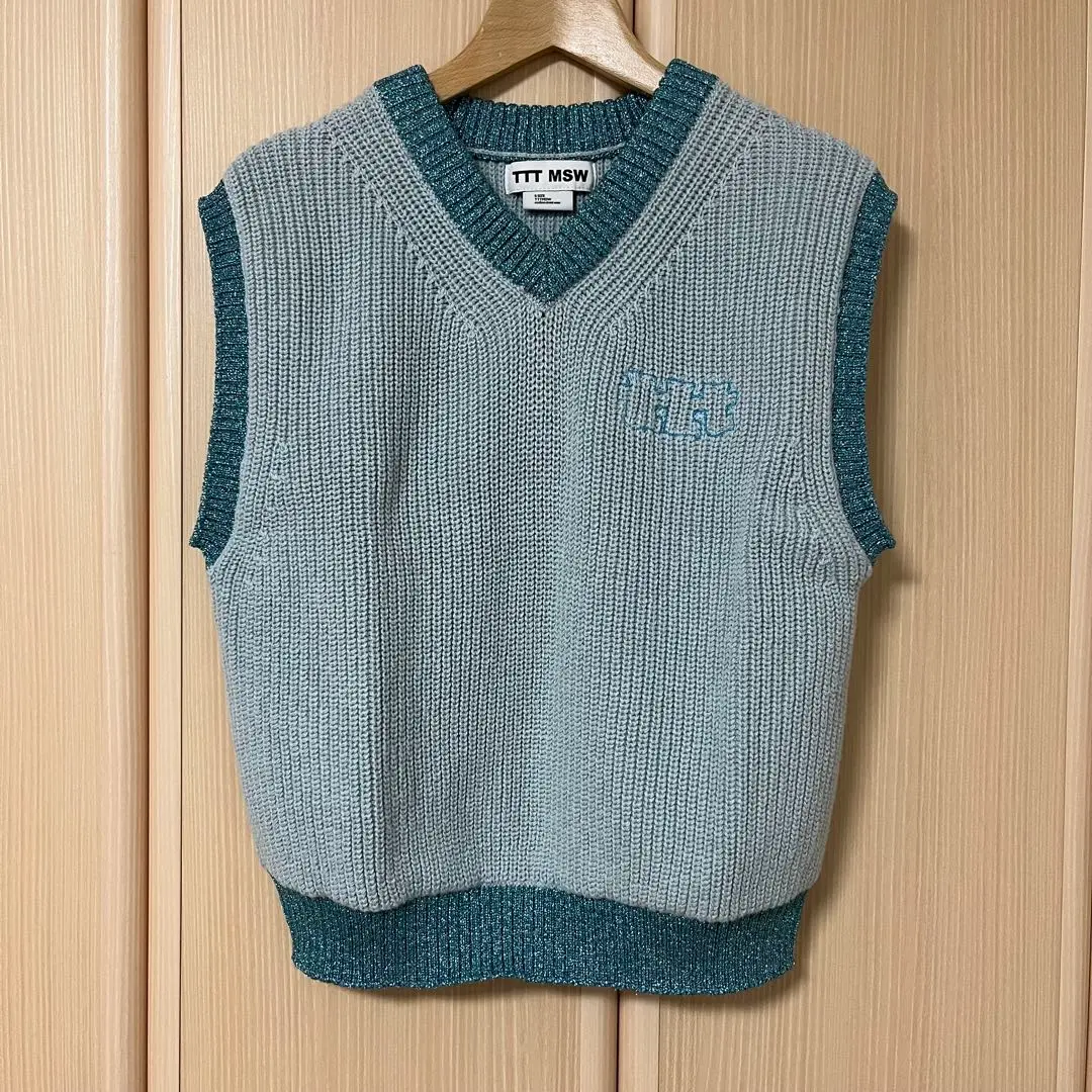TTT MSWLame Knit Vest Vネック　ニットベスト BEAMS（ビームス）TTTMSW / Nordic Knit Vest（トップス ベスト