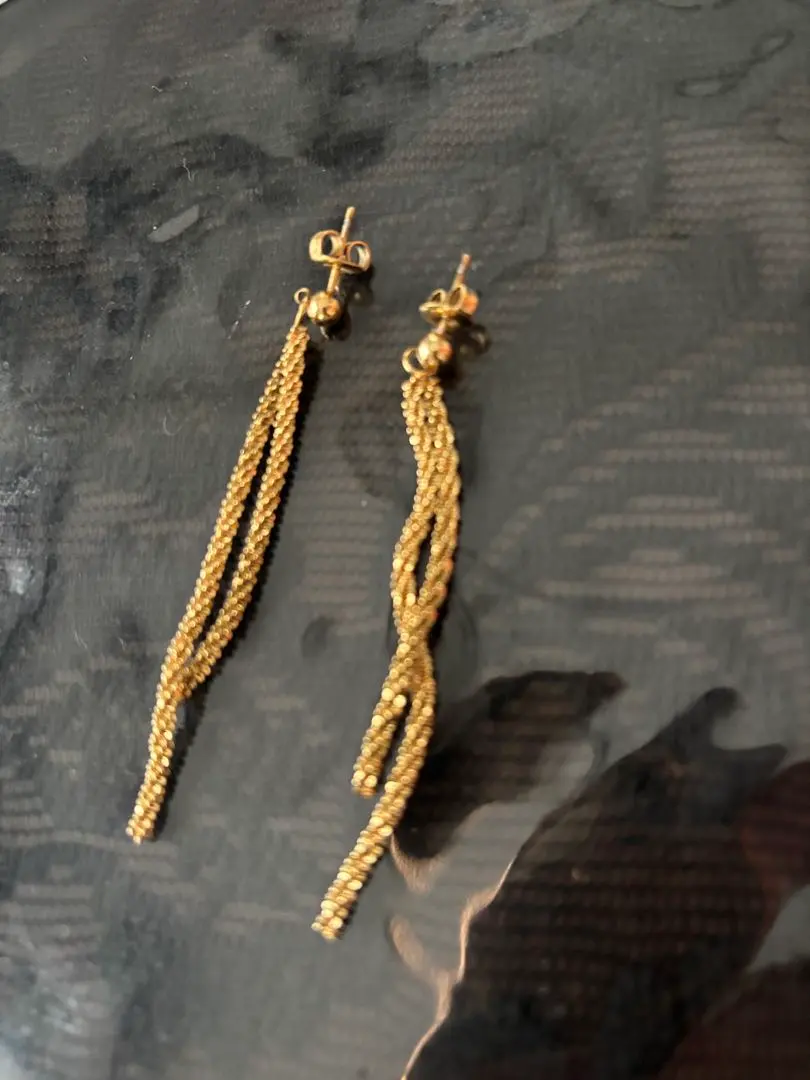 Thumbnail of Gold Twist Design Fringe Earrings