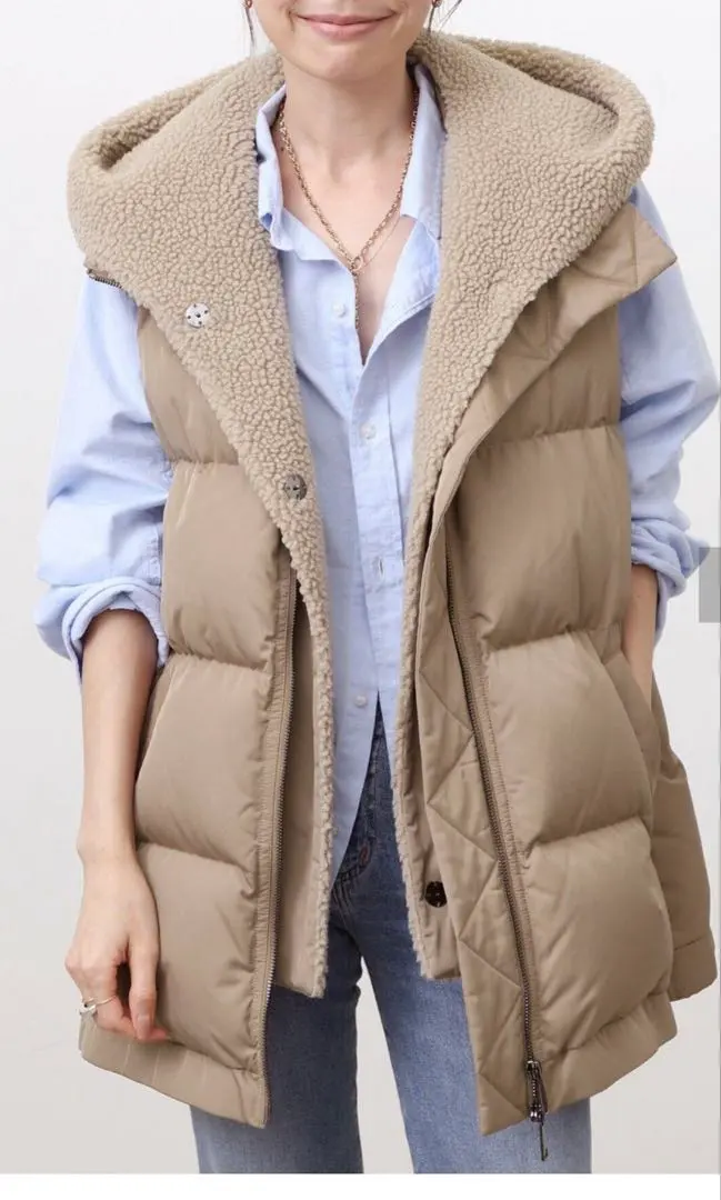 2025年最新】ルーアンドレア ダウンベストの人気アイテム - メルカリ