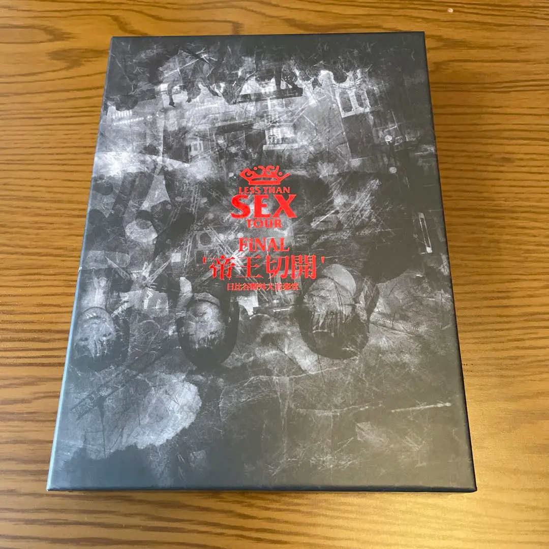 LessThanSEXTOURFiNAL“帝王切開”日比谷野外大音楽堂 Amazon.co.jp: Less Than SEX TOUR FiNAL “帝王切開