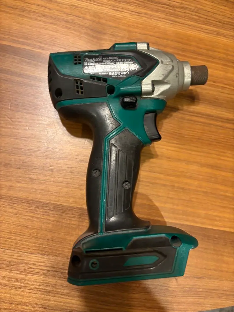 Makita - スギちゃん  マキタ M698D  18V  美品 Yahoo!オークション -「マキタ m698」の落札相場・落札価格