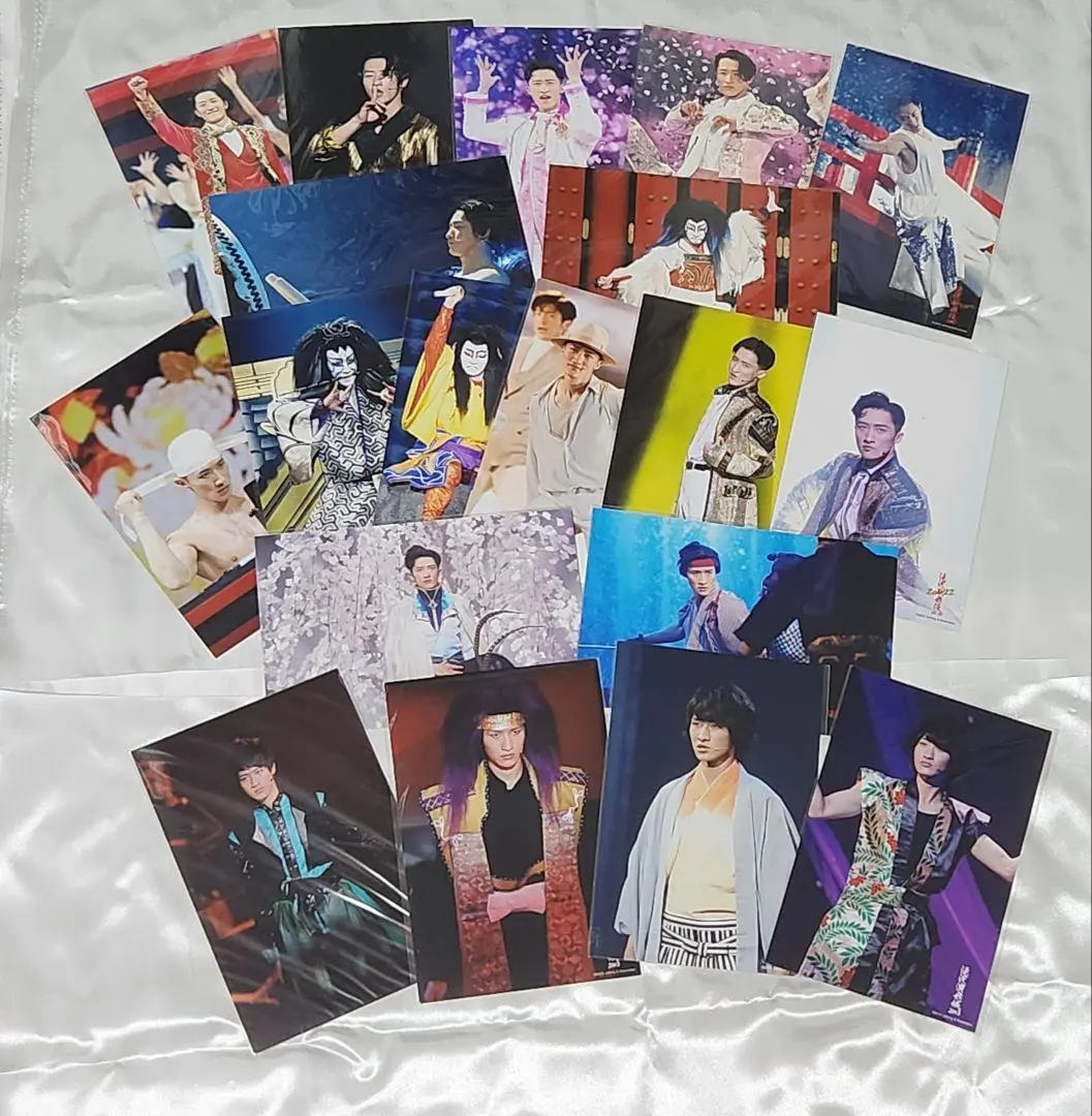 Snow Man 岩本照 舞台寫真19張套組 的縮圖